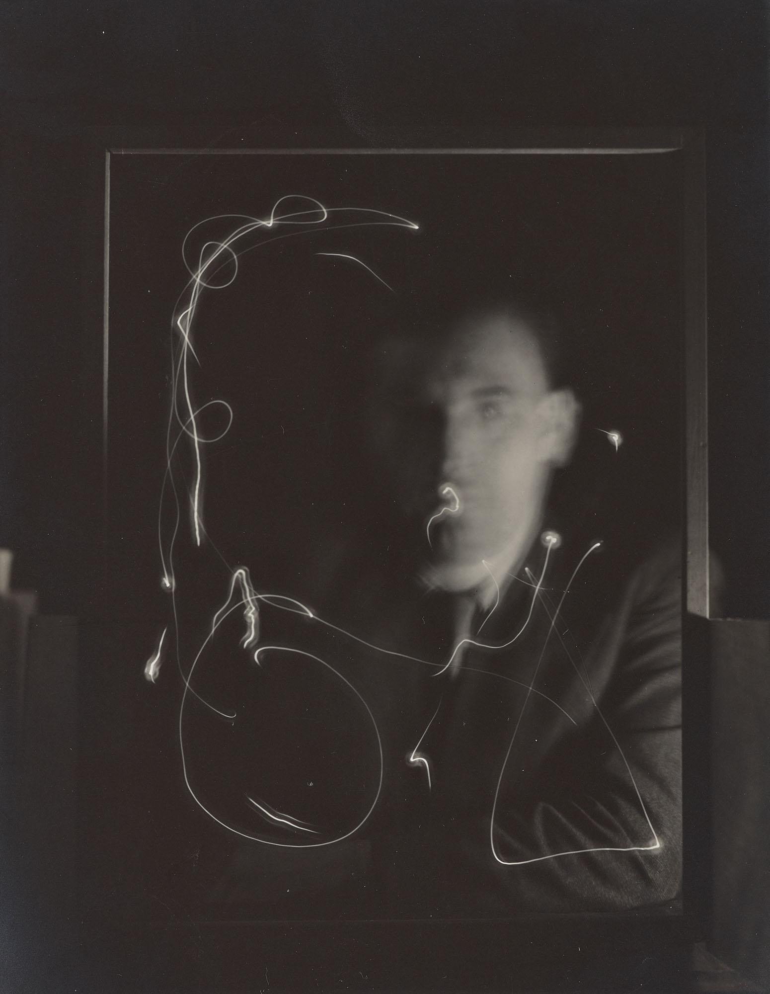 Man Ray - Marcel Duchamp, Space Writing, 1937