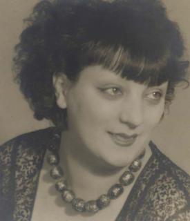 Man Ray - Portrait of Kiki, c. 1930