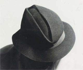 Man Ray - Untitled (Man\'s Hat), 1933