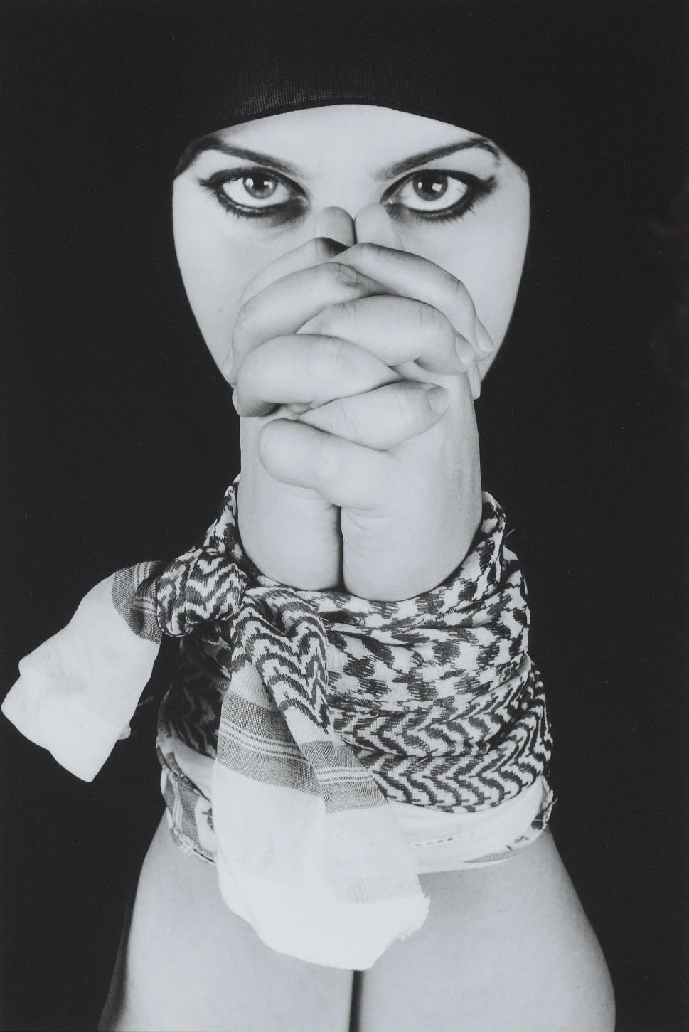 Manal Al-Dowayan - Bound