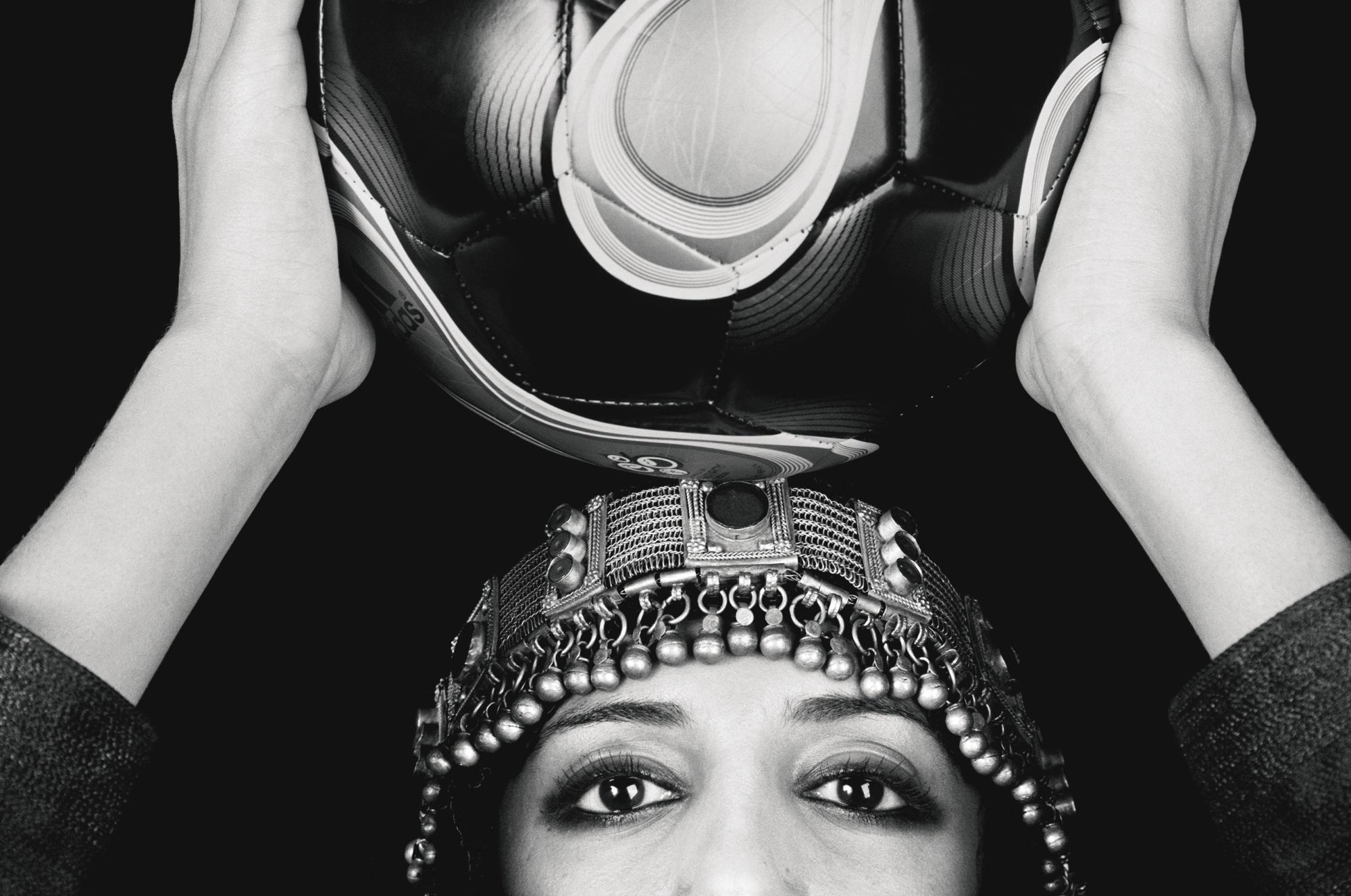 Manal Al Dowayan - The Choice Iv