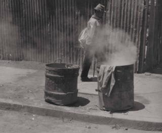 Manuel Álvarez Bravo - Peregrino En Las Cosas Desta Vida, 1942