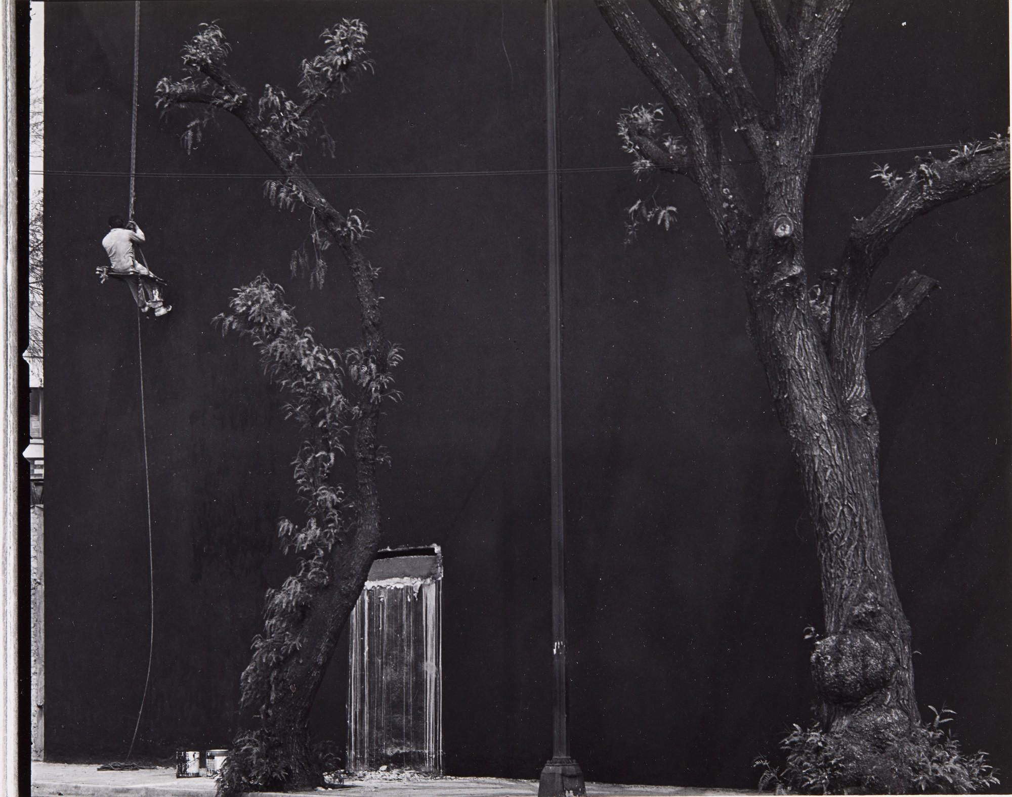 Manuel Álvarez Bravo - \'Pintor De Negro\', Mexico, 1971