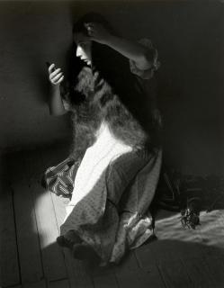 Manuel Alvarez Bravo - Retrato de lo Eterno (Portrait of the Eternal)