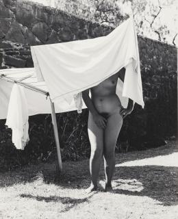 Manuel Álvarez Bravo - Tentaciones En Casa De Antonio