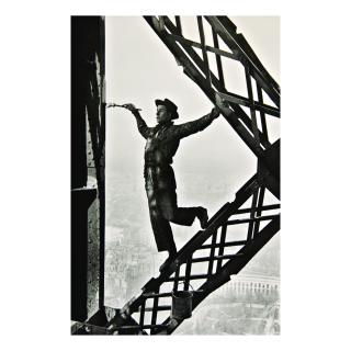 Marc Riboud - \'Painter Of The Eiffel\'