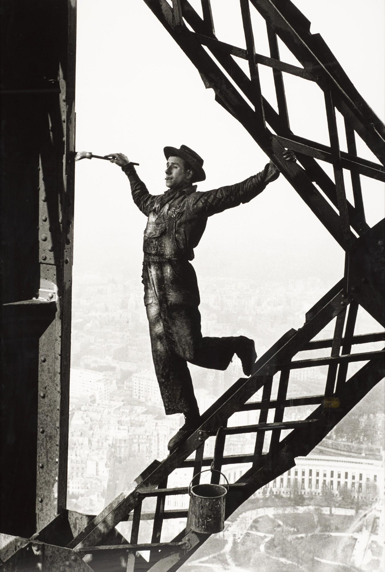 Marc Riboud - \'The Painter of the Eiffel Tower\', 1953
