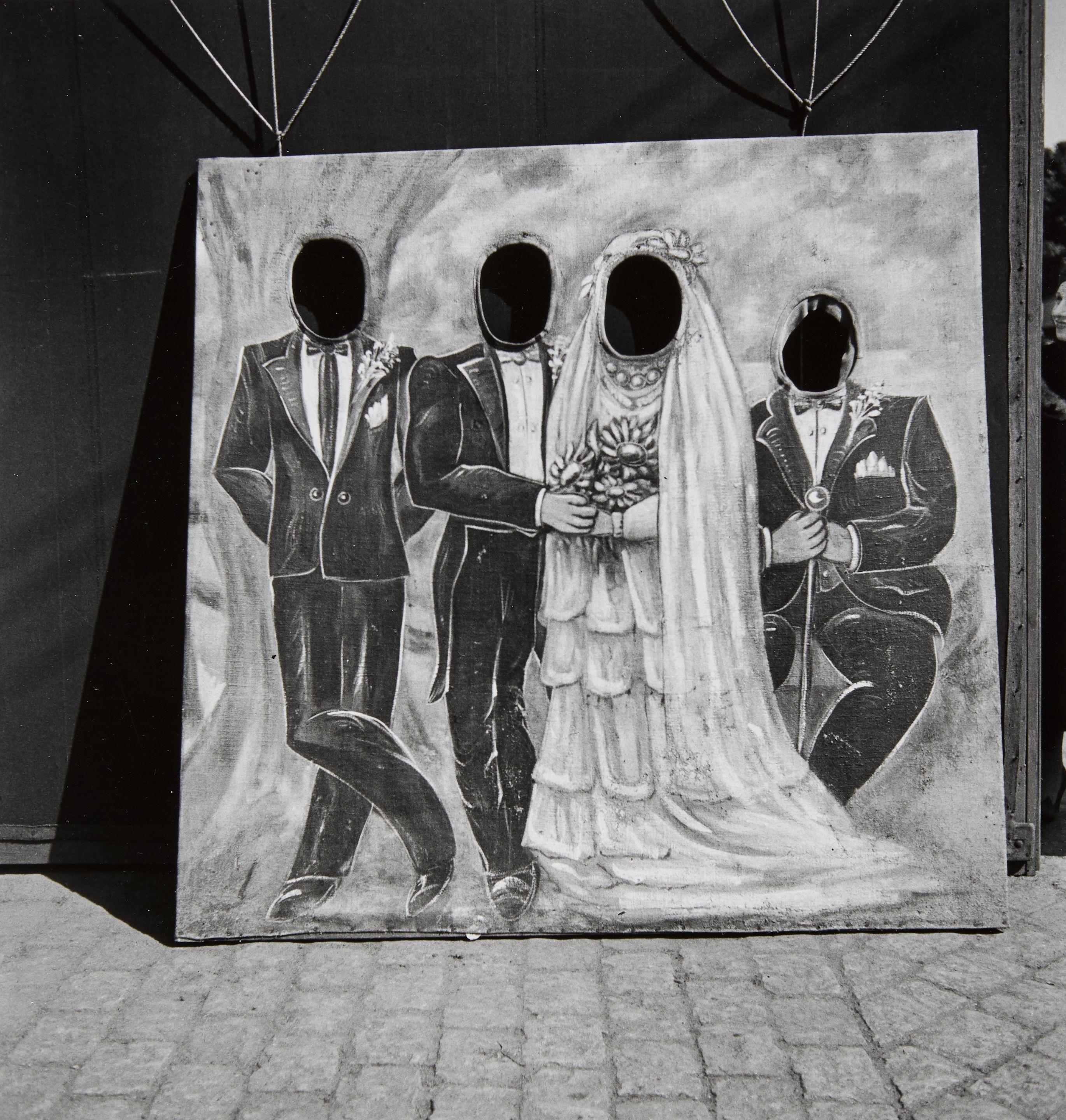Marcel Bovis - Stand de Fête Foraine: Le Panneau du Photographe