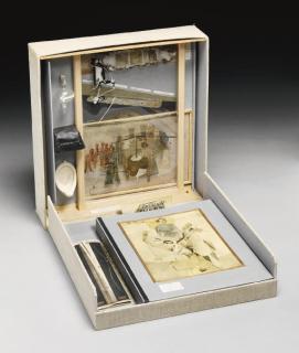 Marcel Duchamp - De Ou Marcel Duchamp Ou Rrose Sélavy (La Boîte), Paris, 1958 (Schwarz 484)