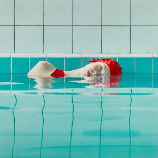 Mária Švarbová - Horizon (Red Beauty)