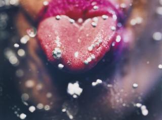 Marilyn Minter - I Heart U