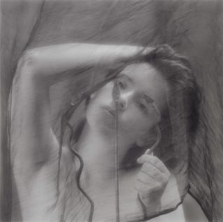 Mário Cravo Neto - Lua with veil