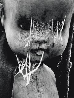 Mario de Biasi - L\'orto delle bambole (The doll\'s garden), 1970