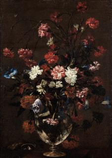 Mario Nuzzi - Chrysanthemums, convolvulus, a tulip and other flowers in a glass vase