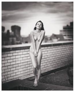Mario Sorrenti - Kate on Roof, 1993