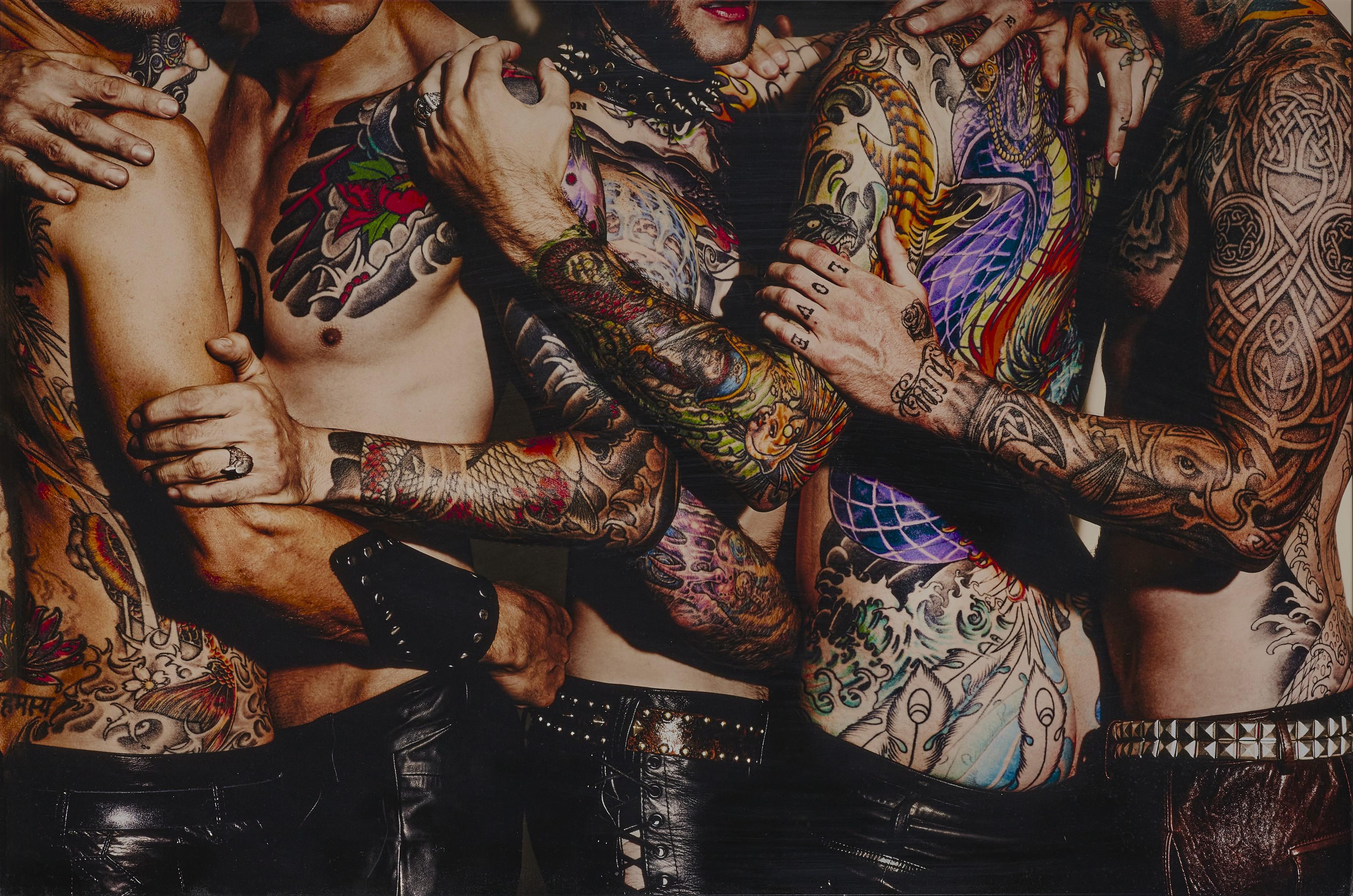 Mario Testino - Tattoo, Los Angeles, VMAN, 2008