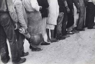 Marion Post Wolcott - Migrant Vegetable Pickers Waiting in Line to be Paid near Homestead, Florida, 1939
