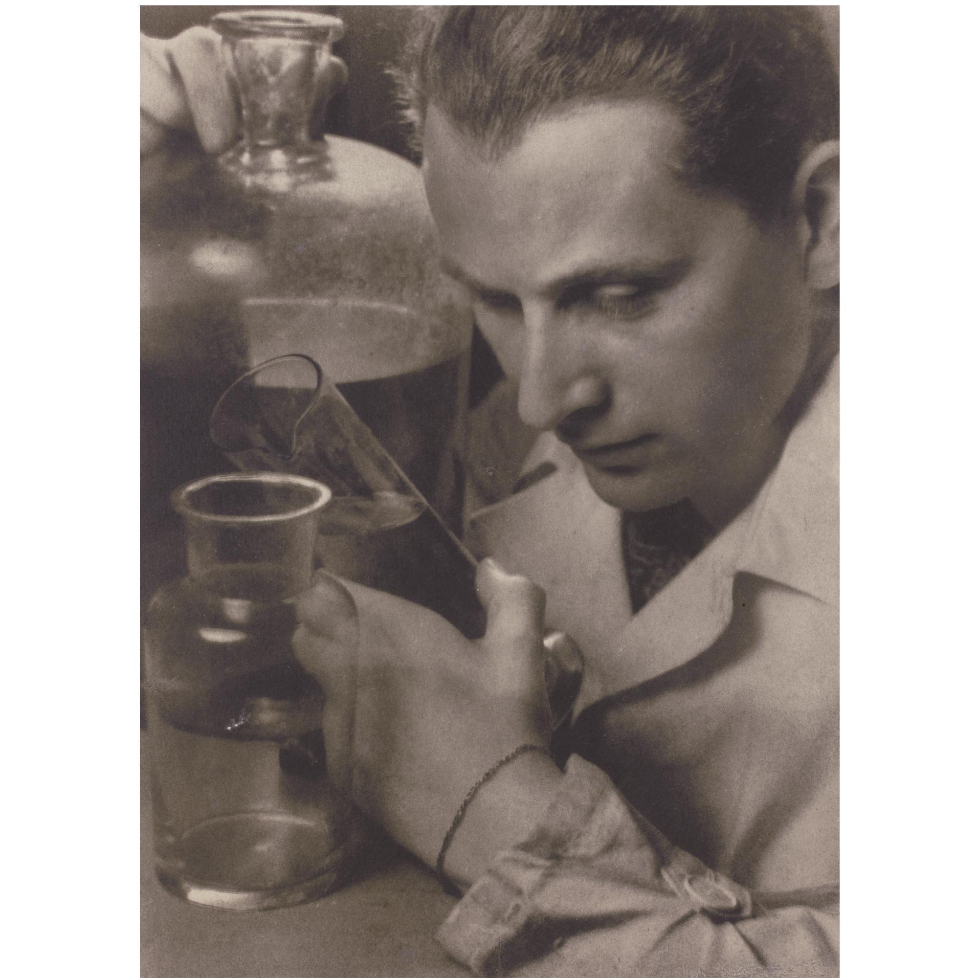 Mark Markarian - Portrait Of A Chemist, 1930-32