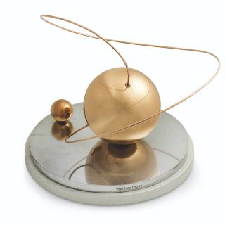 Marlow Moss - Spheres and Curved Line