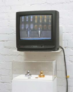 Martin Creed - Chrome and Brass: Work No. 33