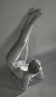 Martin Munkácsi - Nude