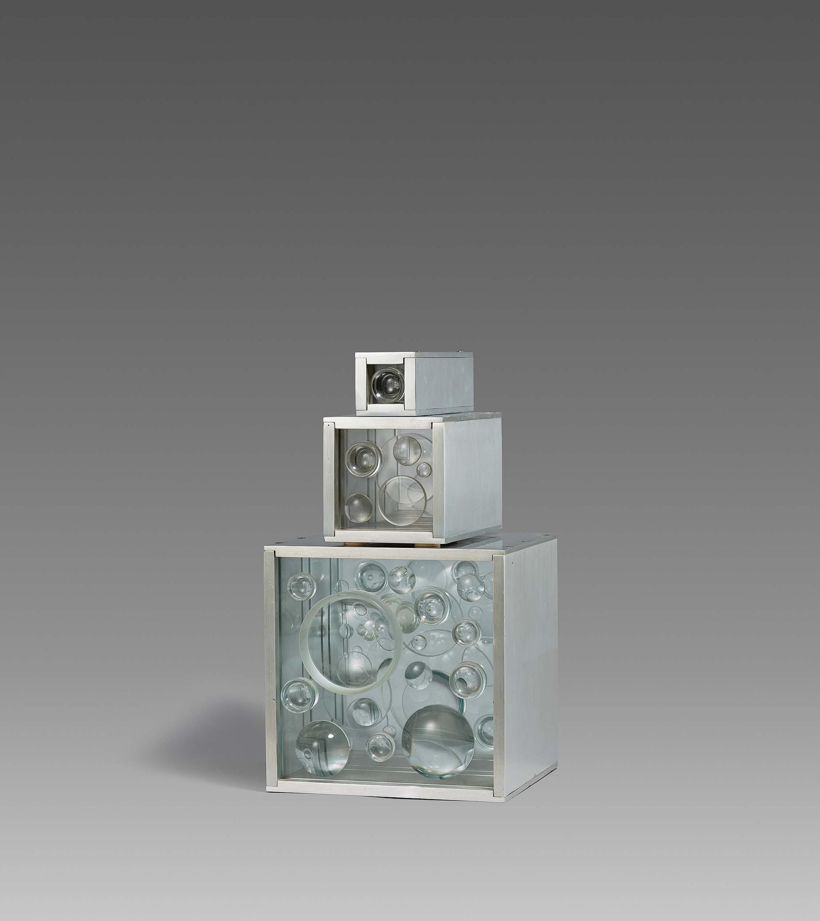 Mary Bauermeister - Ohne Titel (Alu Tower).