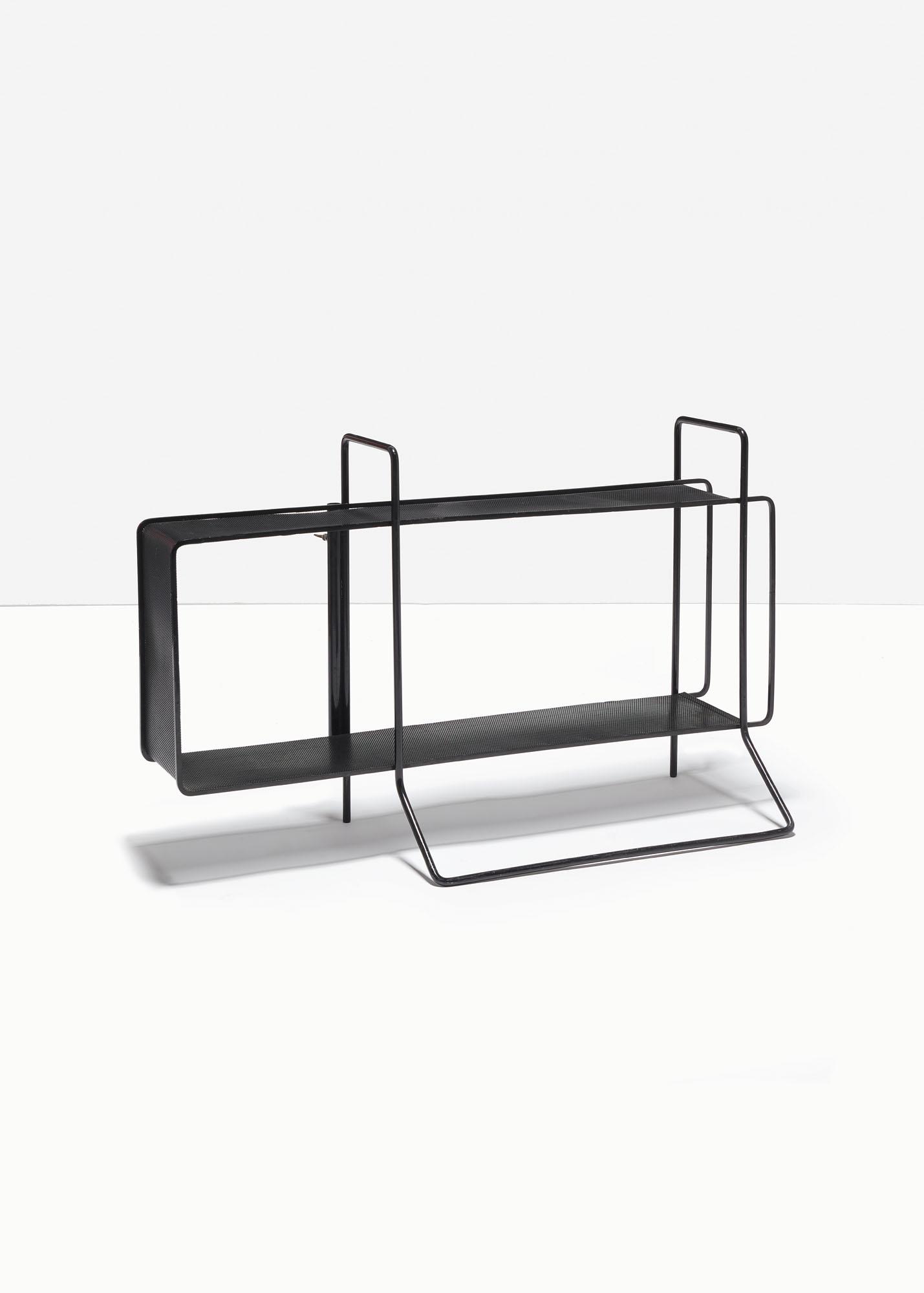 Mathieu Matégot - Étagère, le modèle créé vers 1955