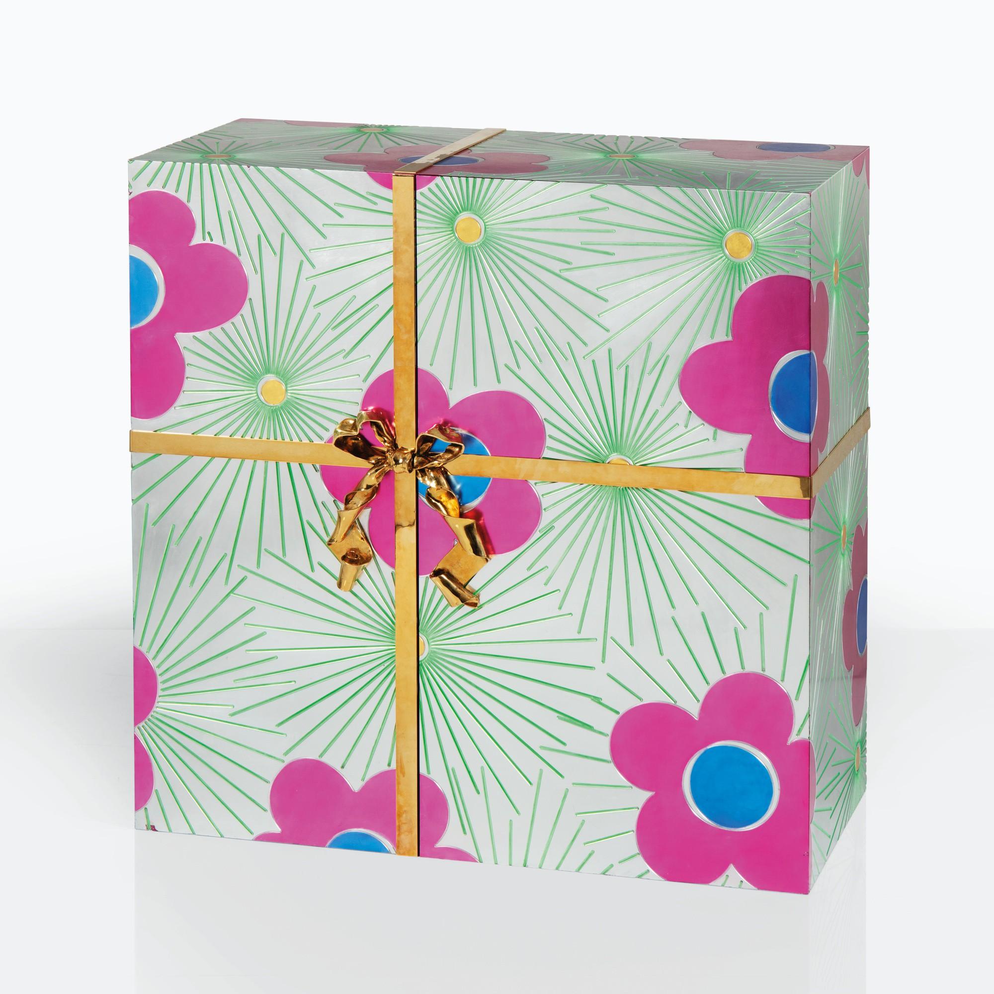 Mattia Bonetti - Happy Birthday Cabinet  [Cabinet Happy Birthday]