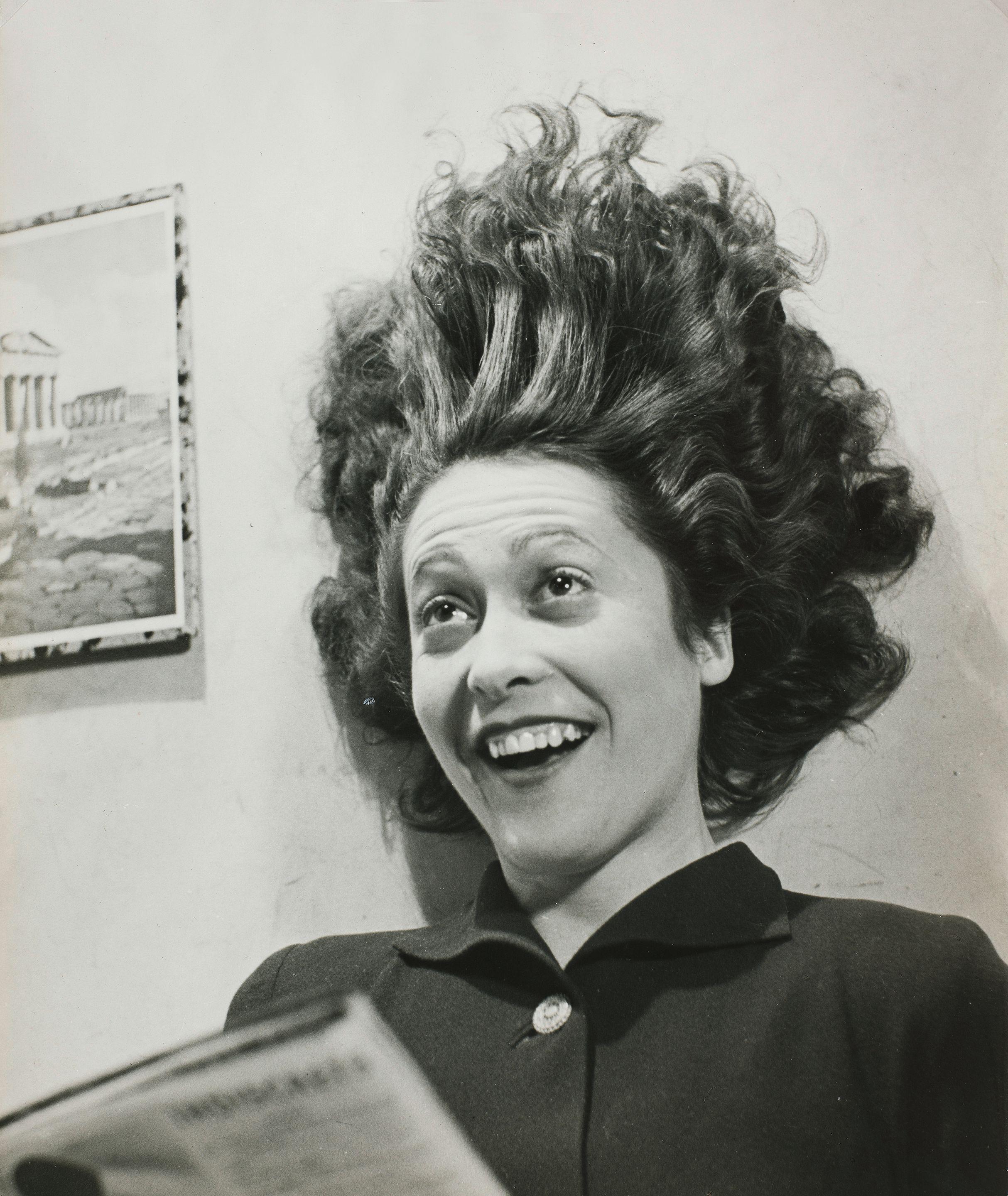 Maurice Tabard - Electric Hair