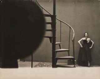 Maurice Tabard - Studio de Richard Avedon (Mode pour Balmain), c. 1950