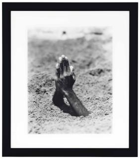 Maurizio Cattelan - Mother