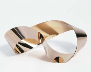 Max Bill - Unendliche Fläche für drei Positionen, 1974