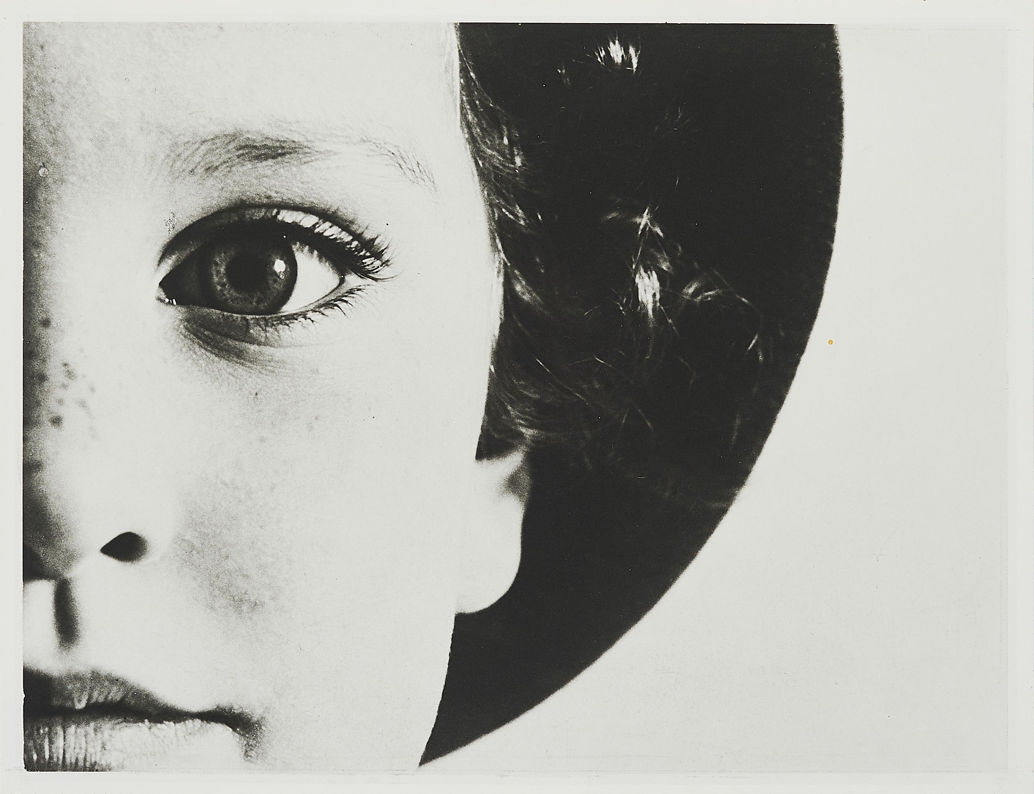 Max Burchartz - Lotte (Auge).