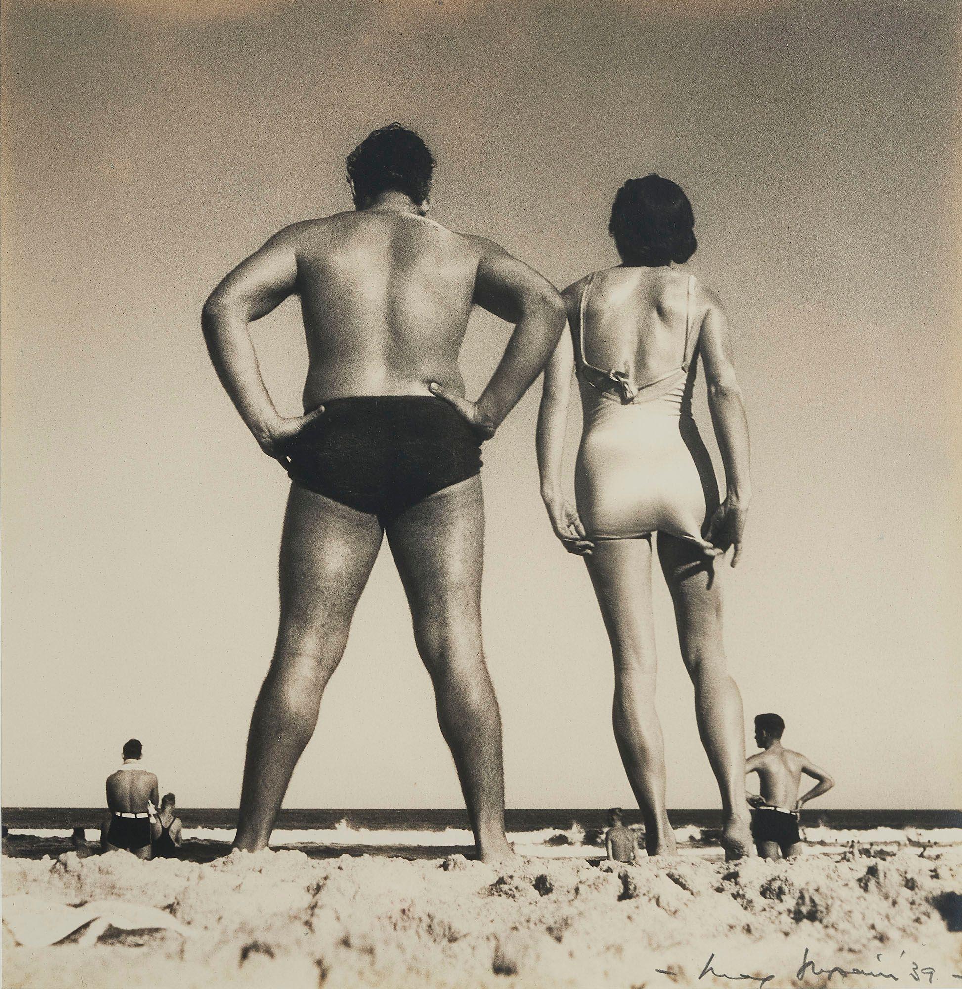 Max Dupain - Bondi, 1939