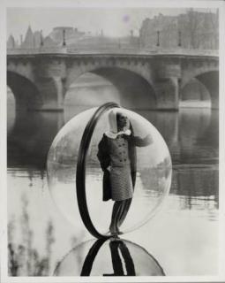 Melvin Sokolsky - Simone, Bubble, Seine, Paris, 1963