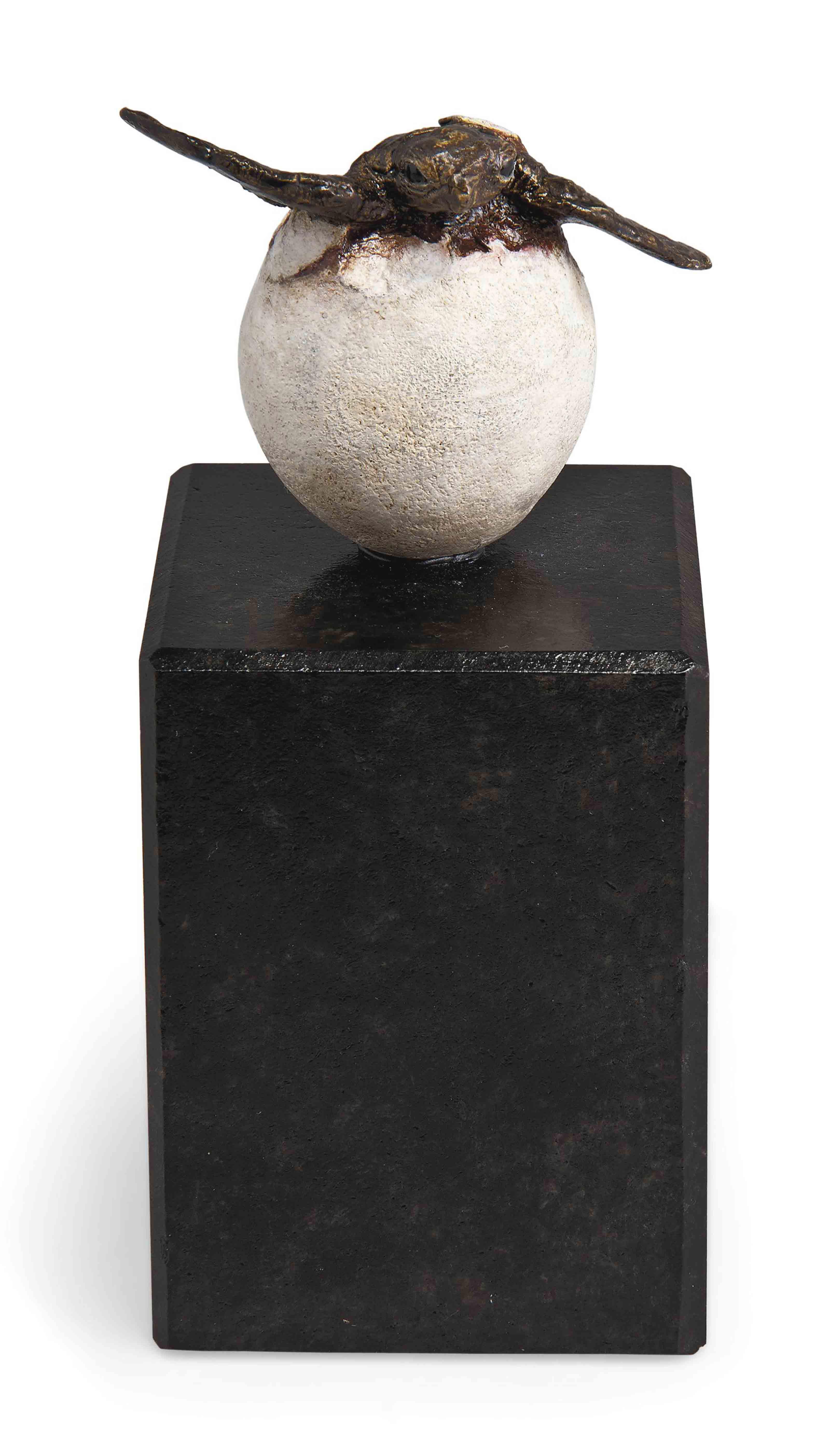 Michele Vitaloni - Hatching turtle, lifesize