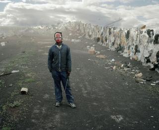 Mikhael Subotzky - Samuel (Standing), Vaalkoppies (Beaufort West Rubbish Dump)
