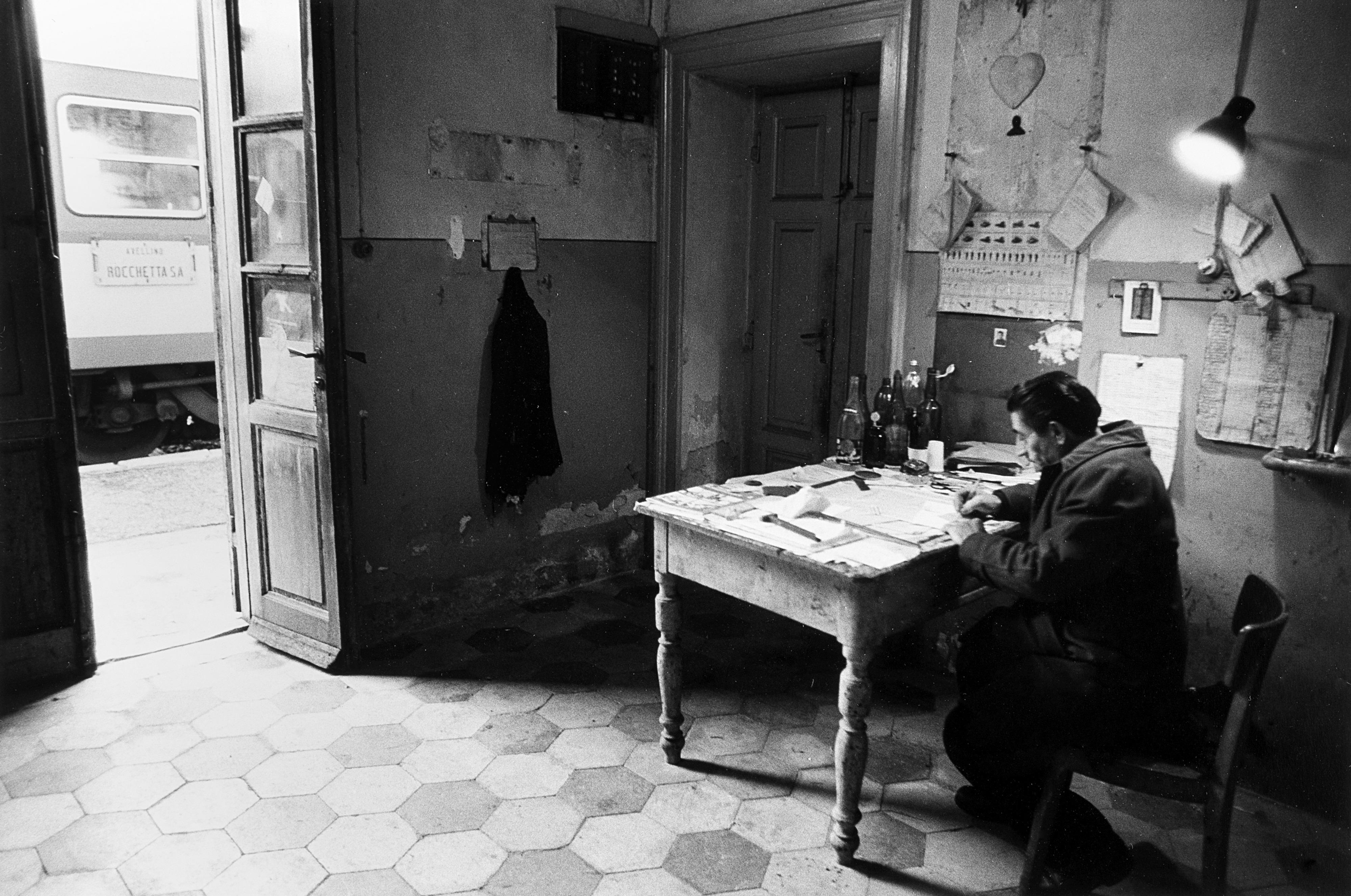 Mimmo Jodice - Stazione 1980