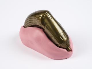 Monica Bonvicini - Drill 4 Chastity (für Parkett 72).