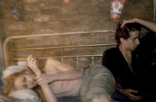 Nan Goldin - Greer and Robert on the Bed, 1982