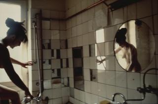 Nan Goldin - Käthe In The Tub, West Berlin, 1984
