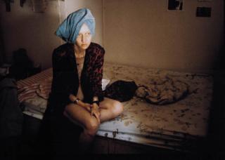 Nan Goldin - Suzanne on her bed, NYC, 1983