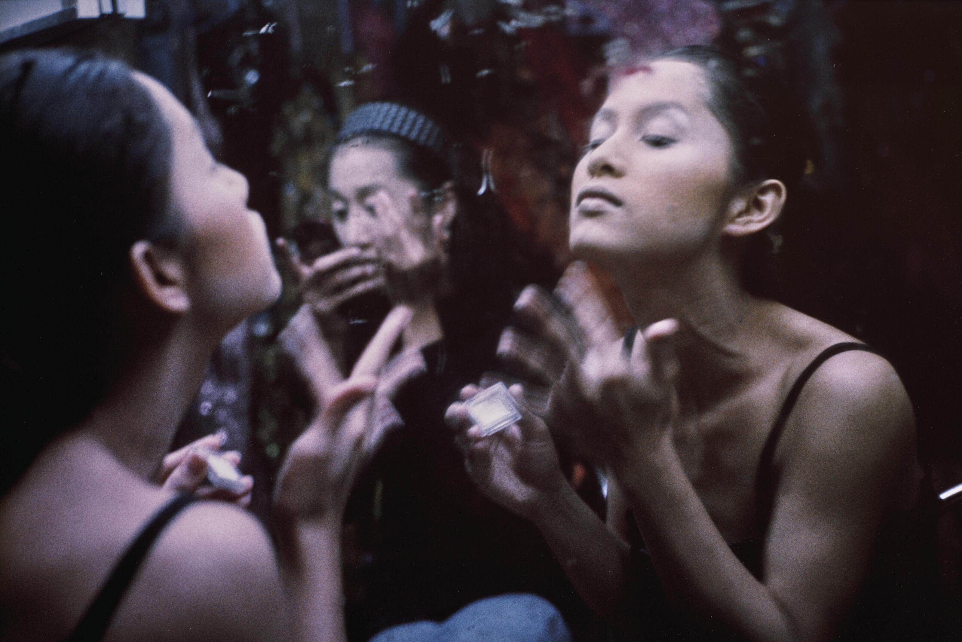 Nan Goldin - Yogo and C putting on make-up, Second Tip, Bangkok, 1992