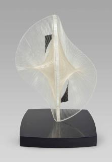 Naum Gabo - Linear Construction in Space No. 2