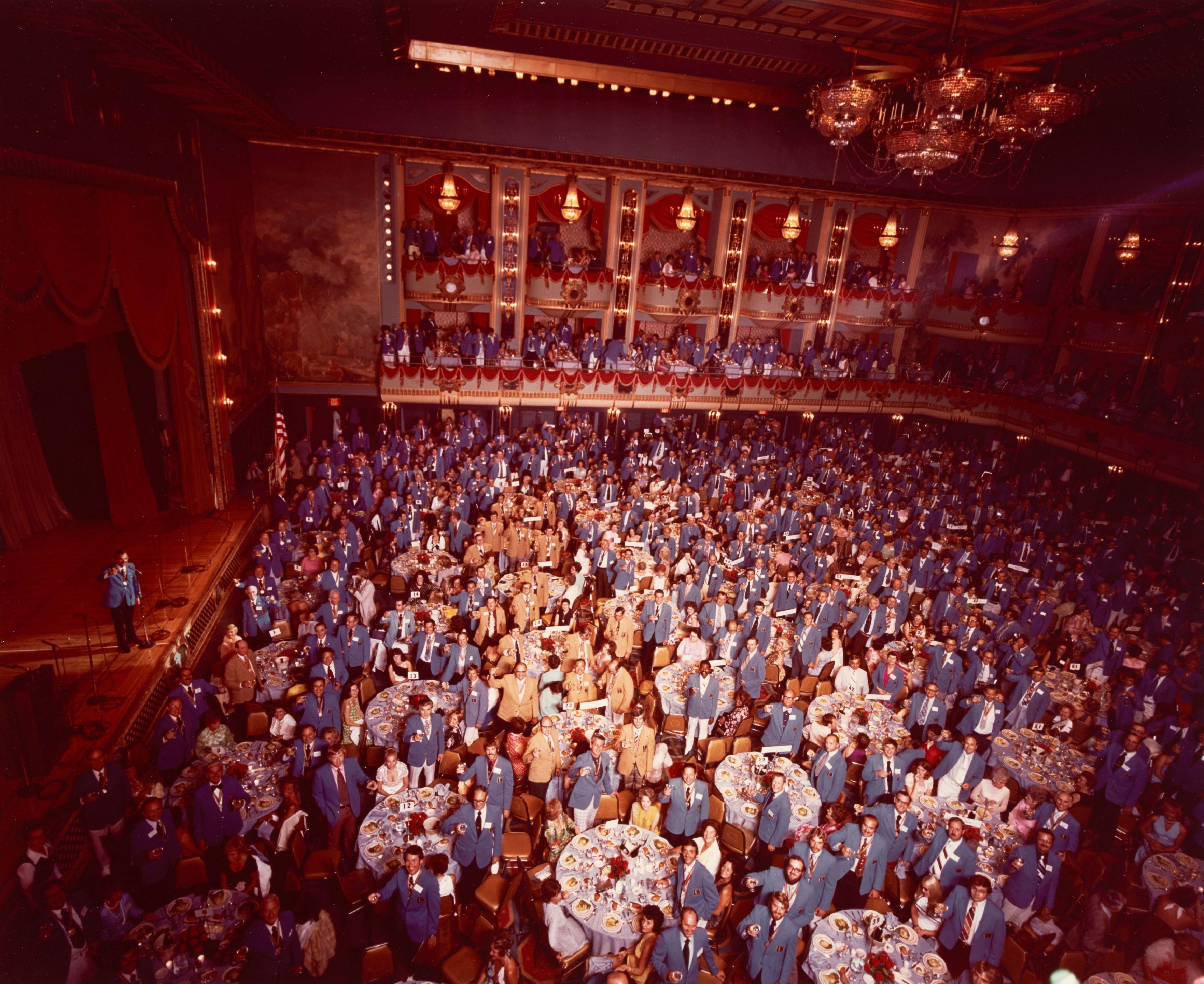 Neal Slavin - Groups in America, Four Photographs