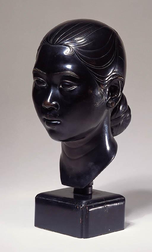 Nguyen Thanh Le - Head of a Vietnamese woman