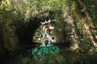 Niki De Saint Phalle - La femme et L\'oiseau fontaine