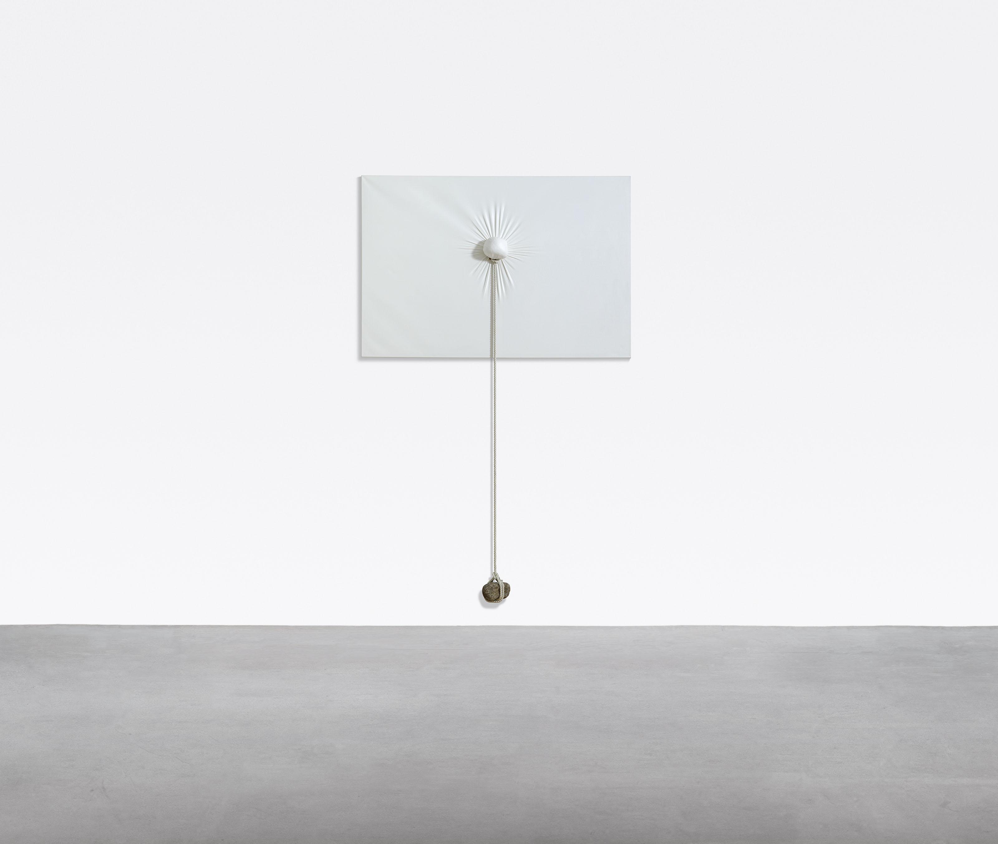 Nobuo Sekine - Phase of Nothingness - Cloth and Stone