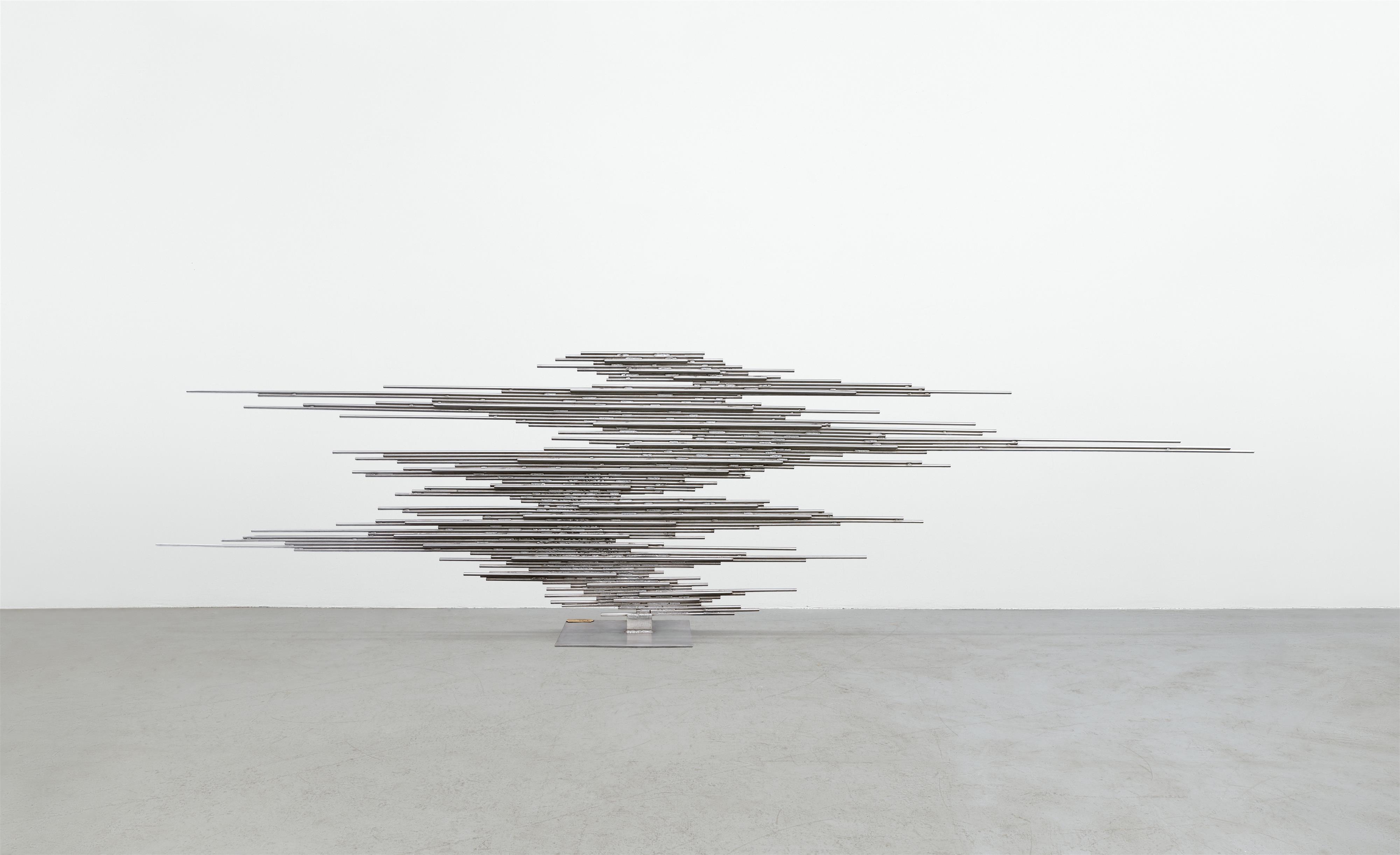 Norbert Kricke - Große Flächenbahn