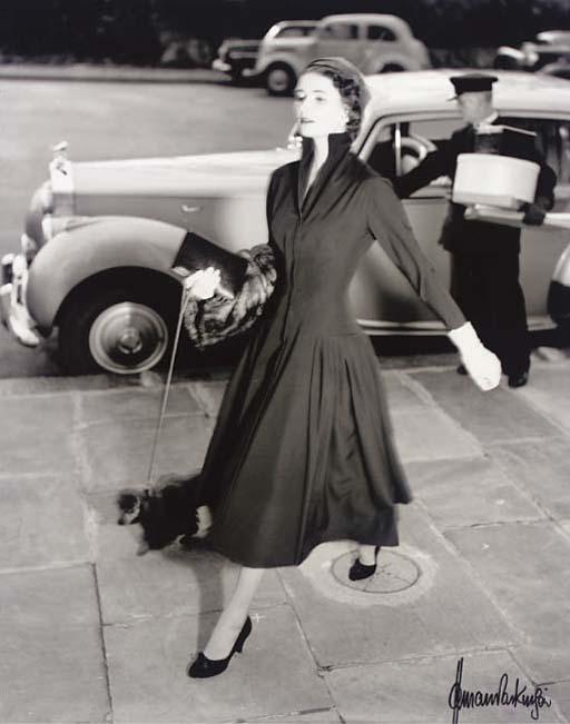 Norman Parkinson - Park Lane Fashion, 1955